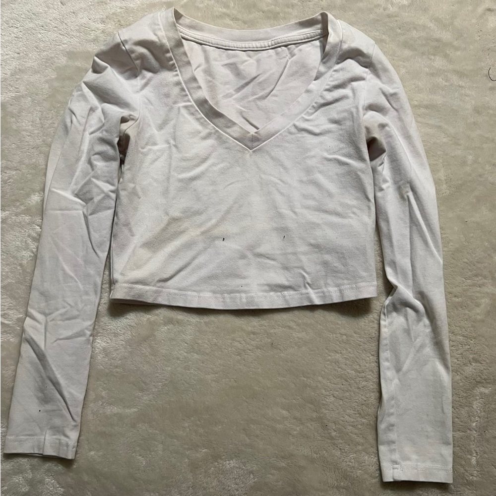 Women’s Shein white cropped long sleeve